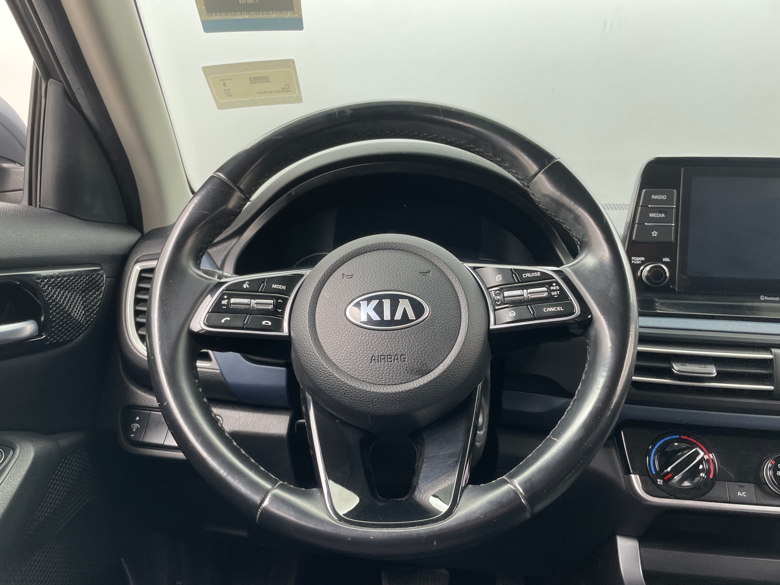 Thumbnail: 2021 Kia Seltos - 5