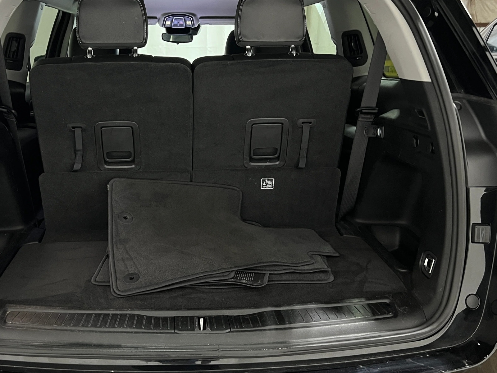 Thumbnail: 2023 Jeep Grand Cherokee L - 6