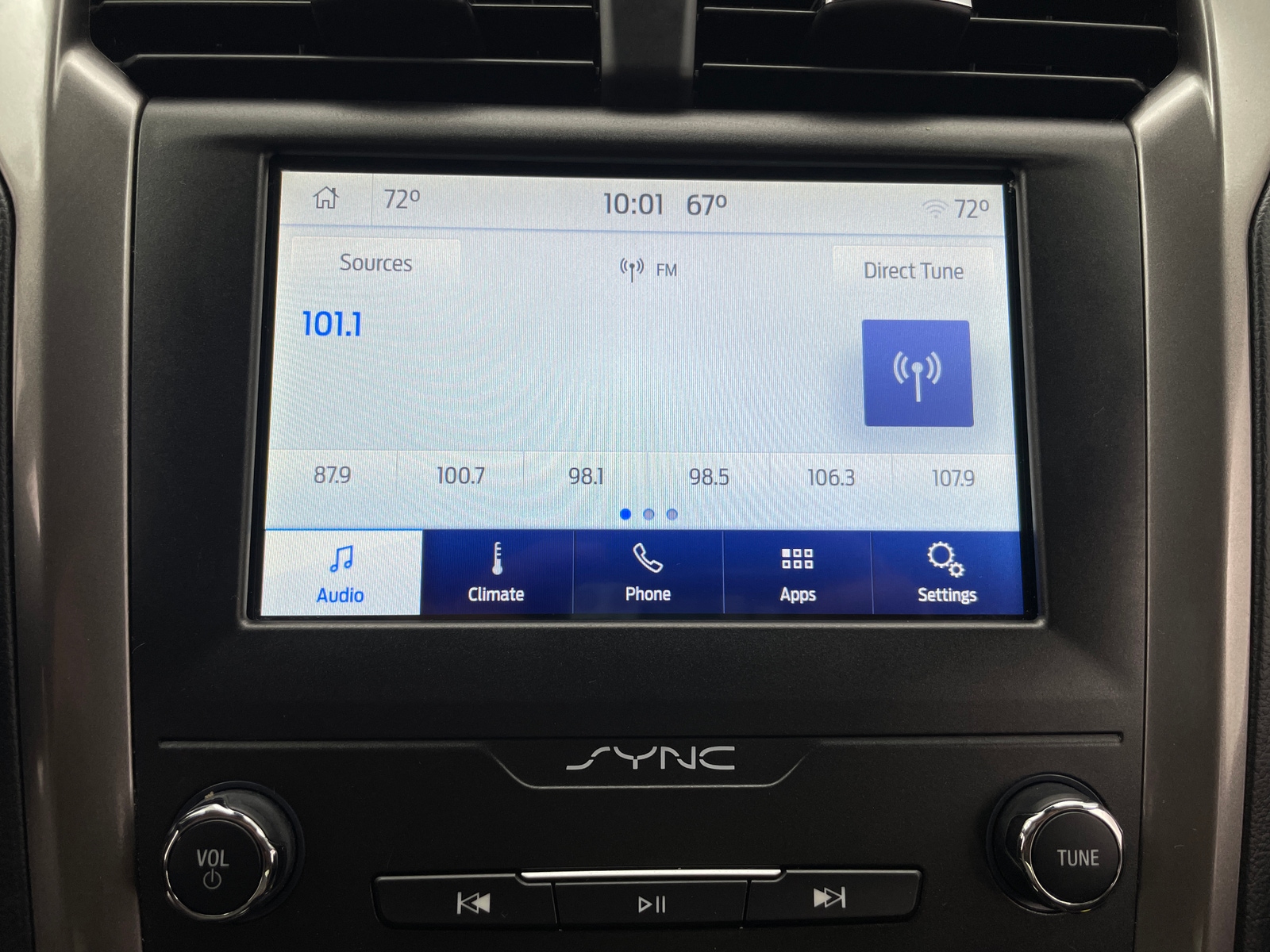 Thumbnail: 2020 Ford Fusion - 4