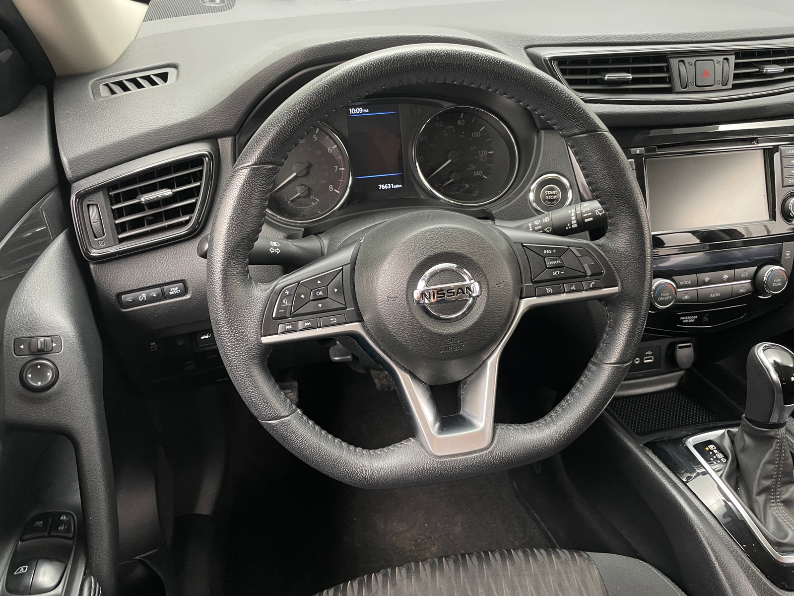 Thumbnail: 2020 Nissan Rogue - 5