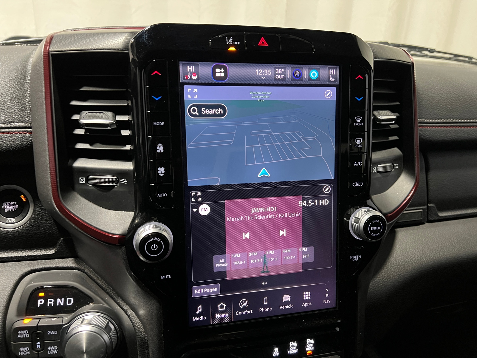 Thumbnail: 2025 RAM 1500 - 3