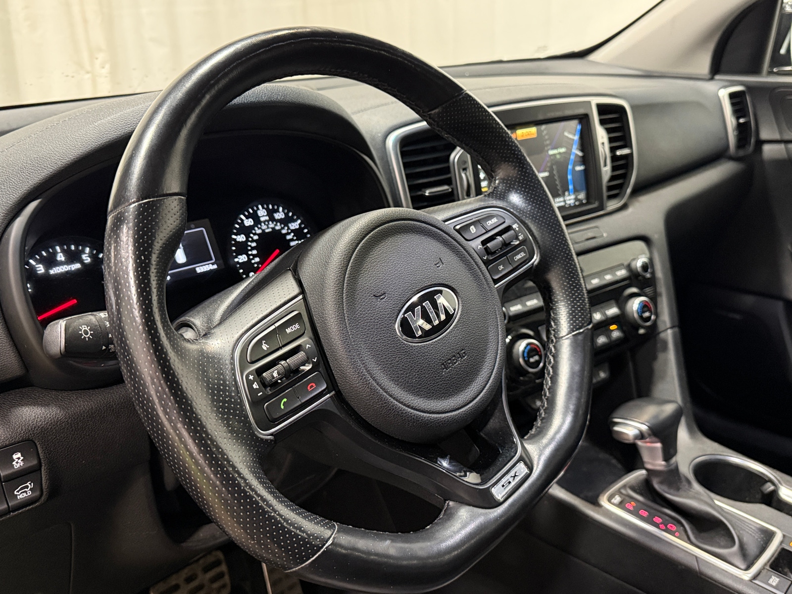 Thumbnail: 2018 Kia Sportage - 4