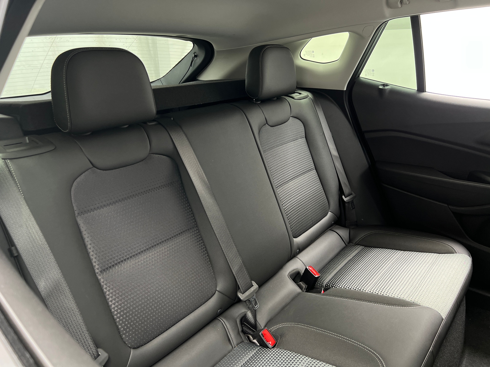 Thumbnail: 2025 Chevrolet Trax - 6