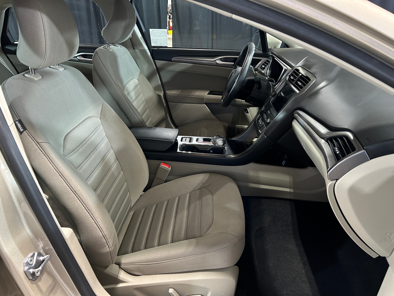 Thumbnail: 2019 Ford Fusion - 2