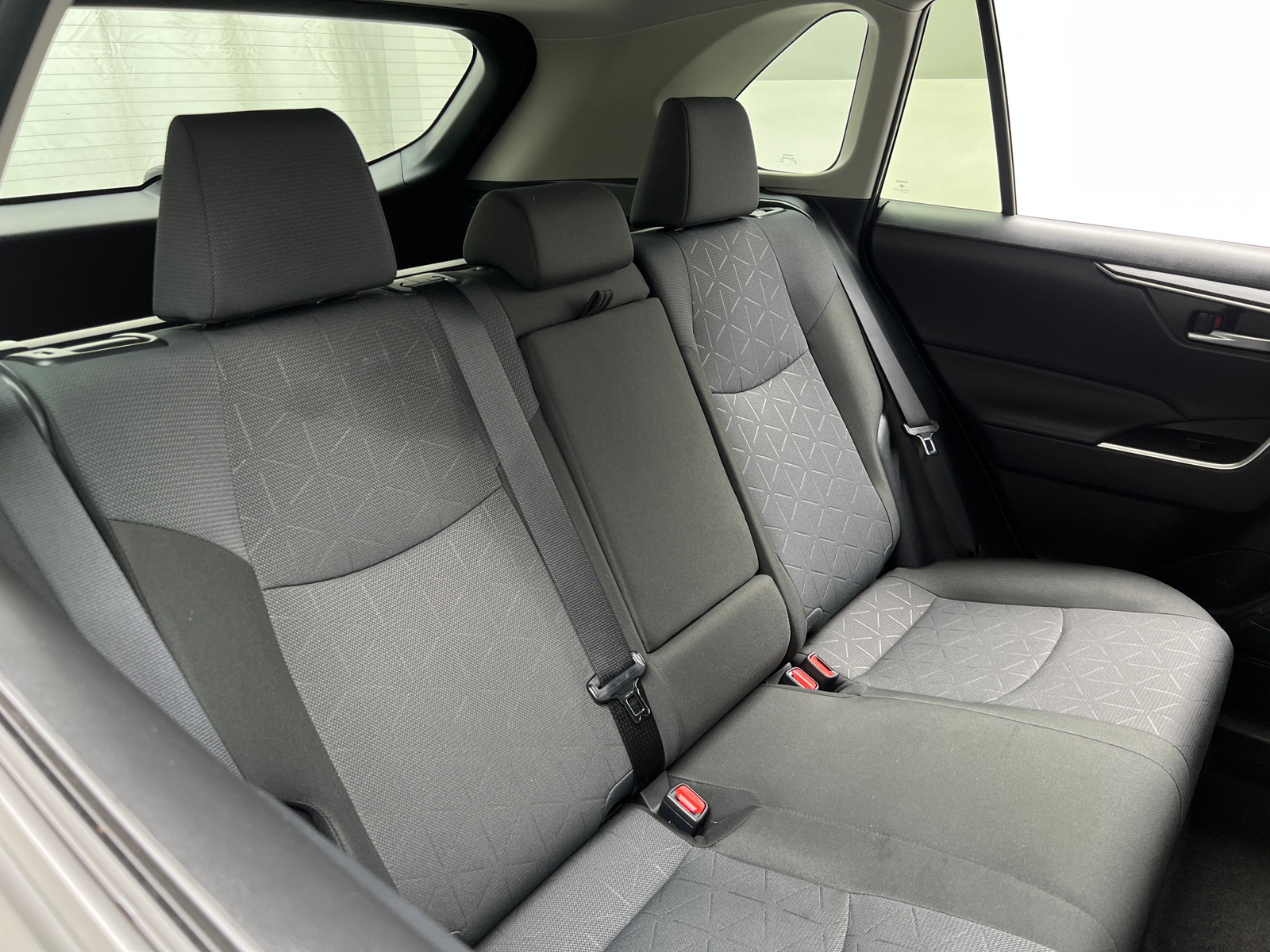 Thumbnail: 2025 Toyota RAV4 - 6