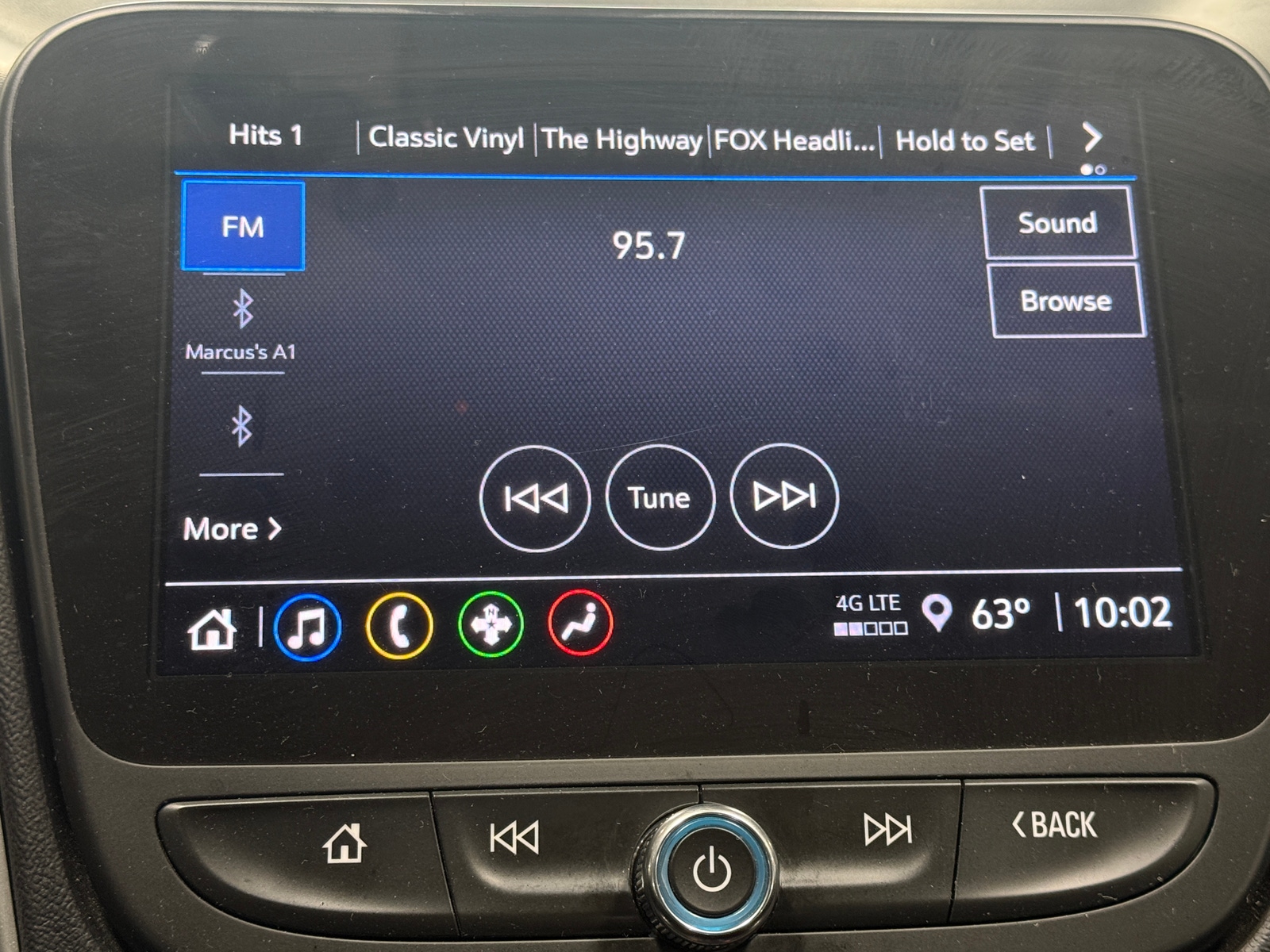 Thumbnail: 2024 Chevrolet Malibu - 4