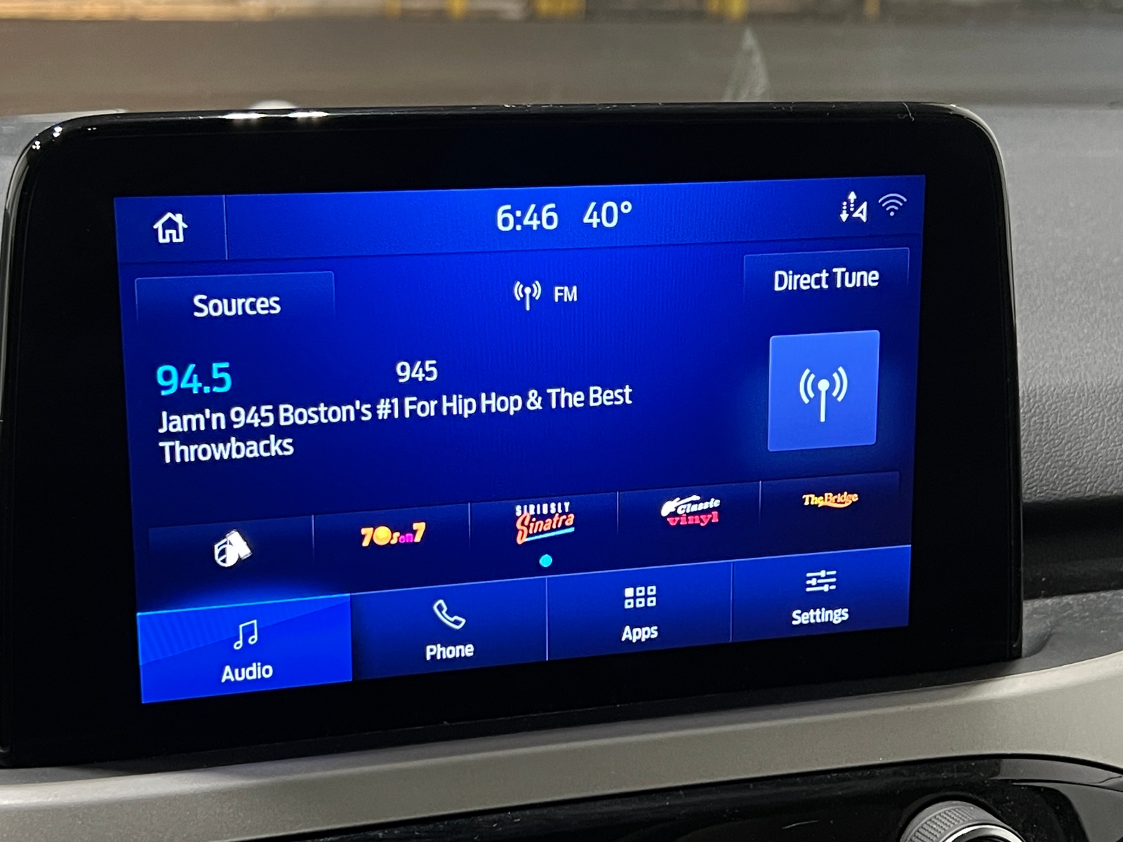 Thumbnail: 2021 Ford Escape - 4