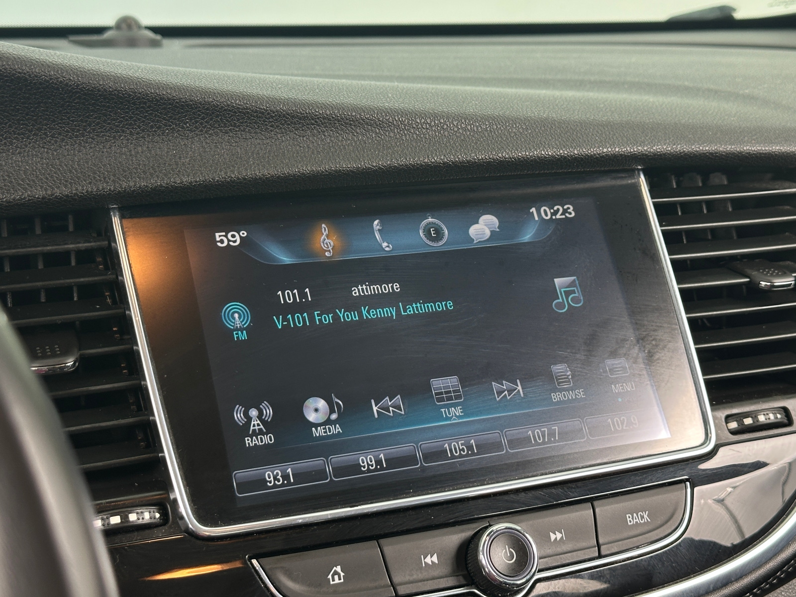 Thumbnail: 2017 Buick Encore - 4