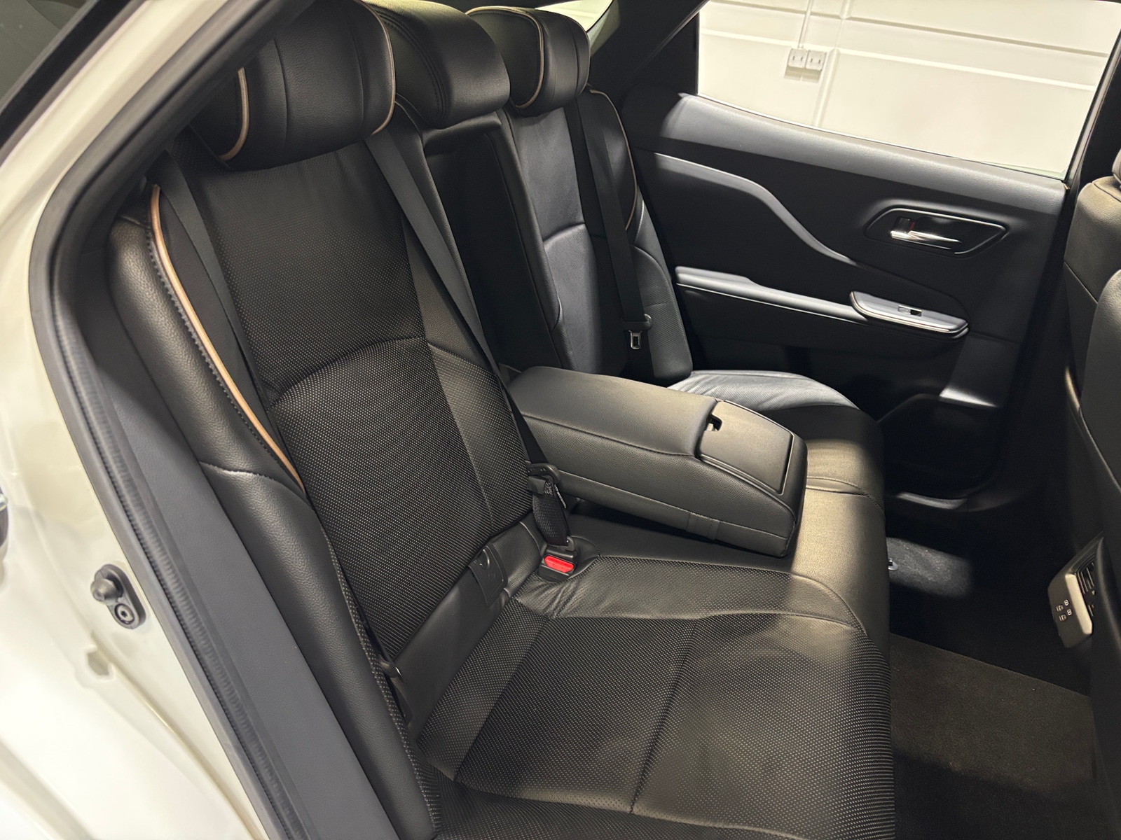 Thumbnail: 2023 Toyota Crown - 5