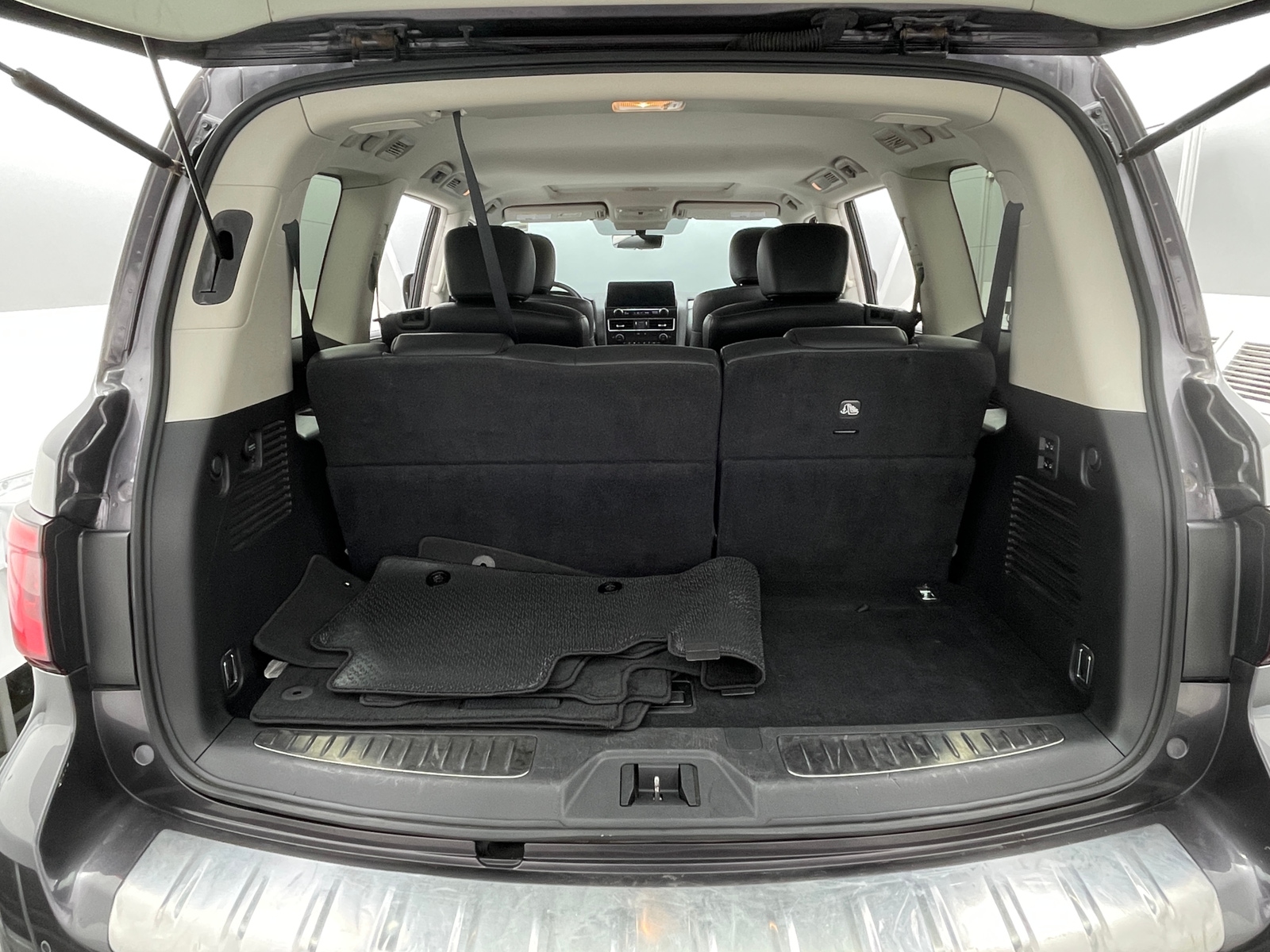 Thumbnail: 2024 INFINITI QX80 - 6