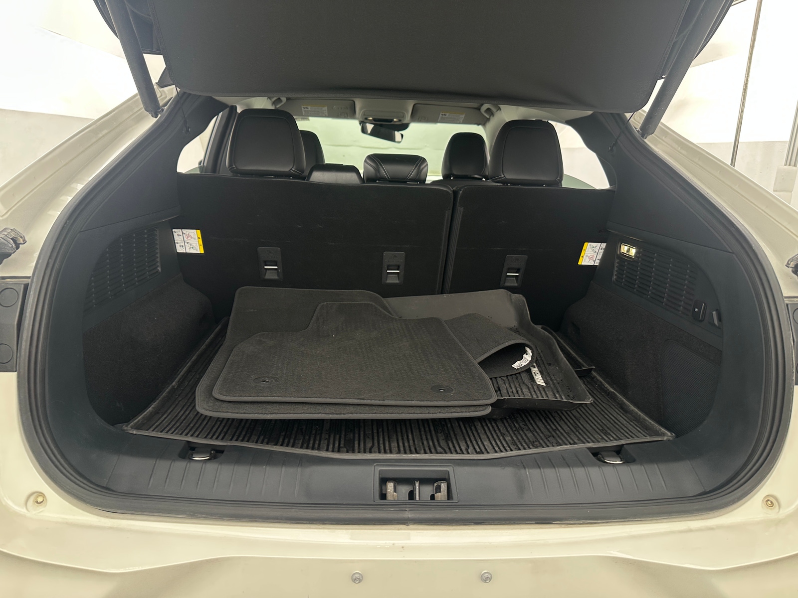 Thumbnail: 2022 Ford Mustang Mach-E - 6