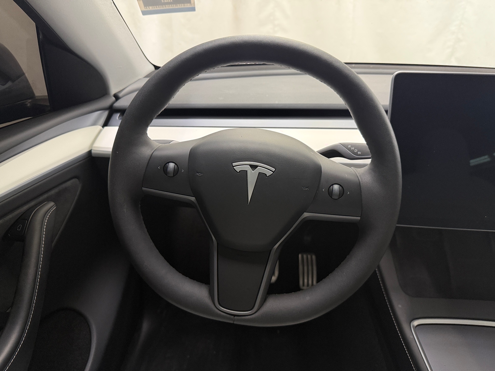 Thumbnail: 2024 Tesla Model Y - 4
