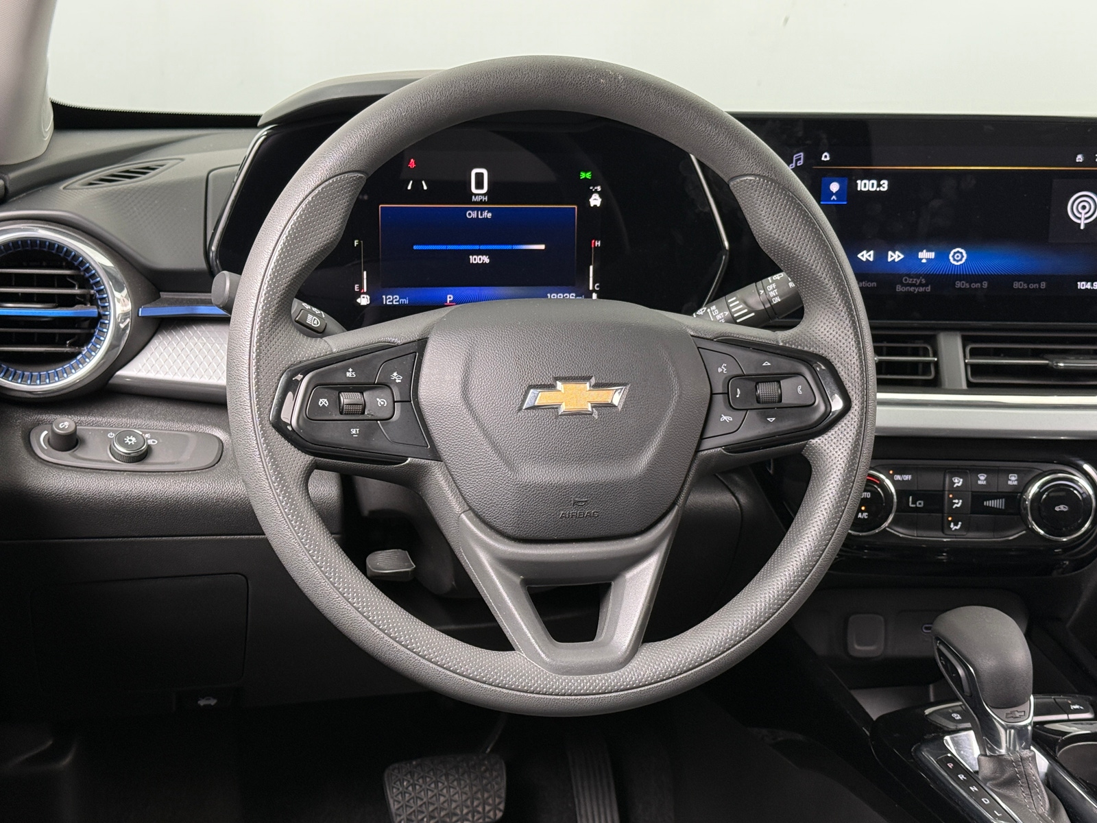 Thumbnail: 2025 Chevrolet Trax - 5