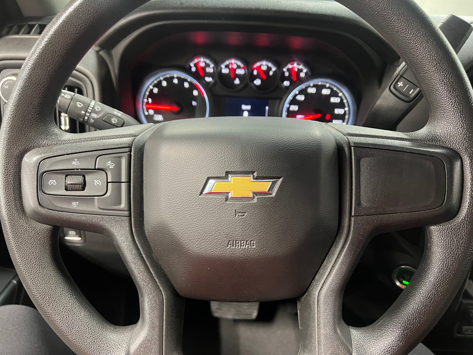 Thumbnail: 2024 Chevrolet Silverado 2500 - 5