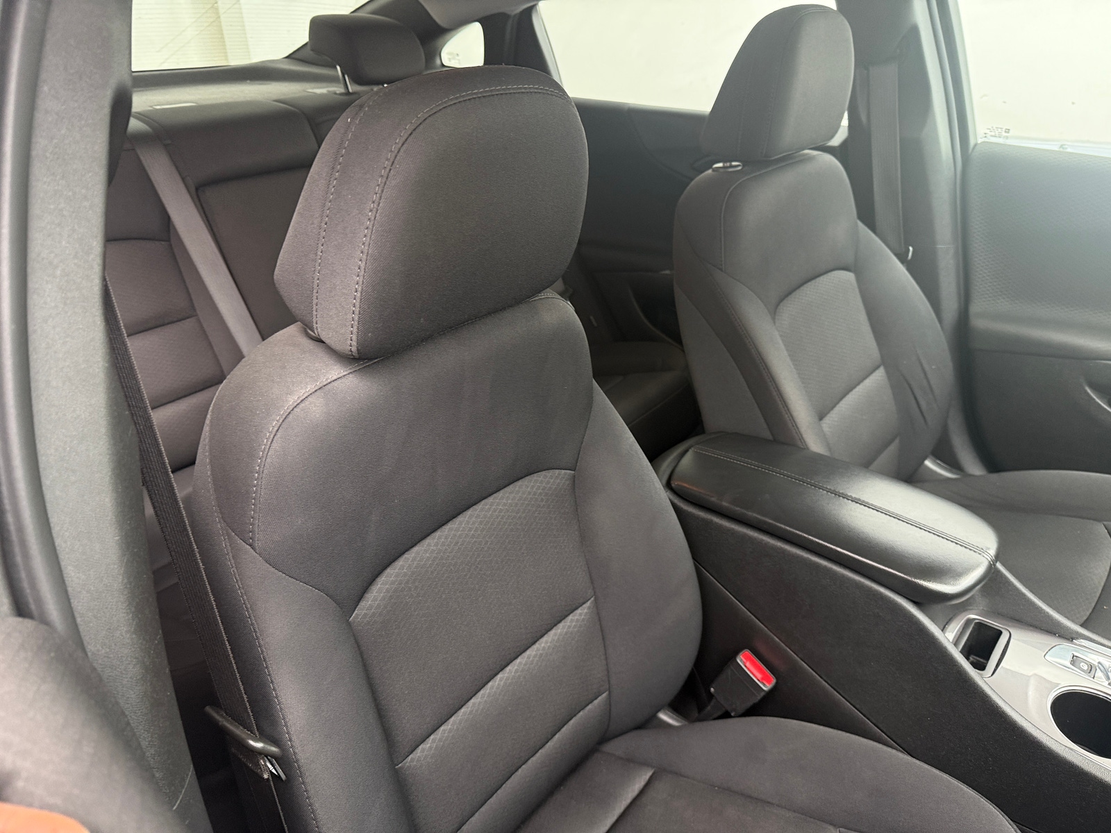 Thumbnail: 2023 Chevrolet Malibu - 2