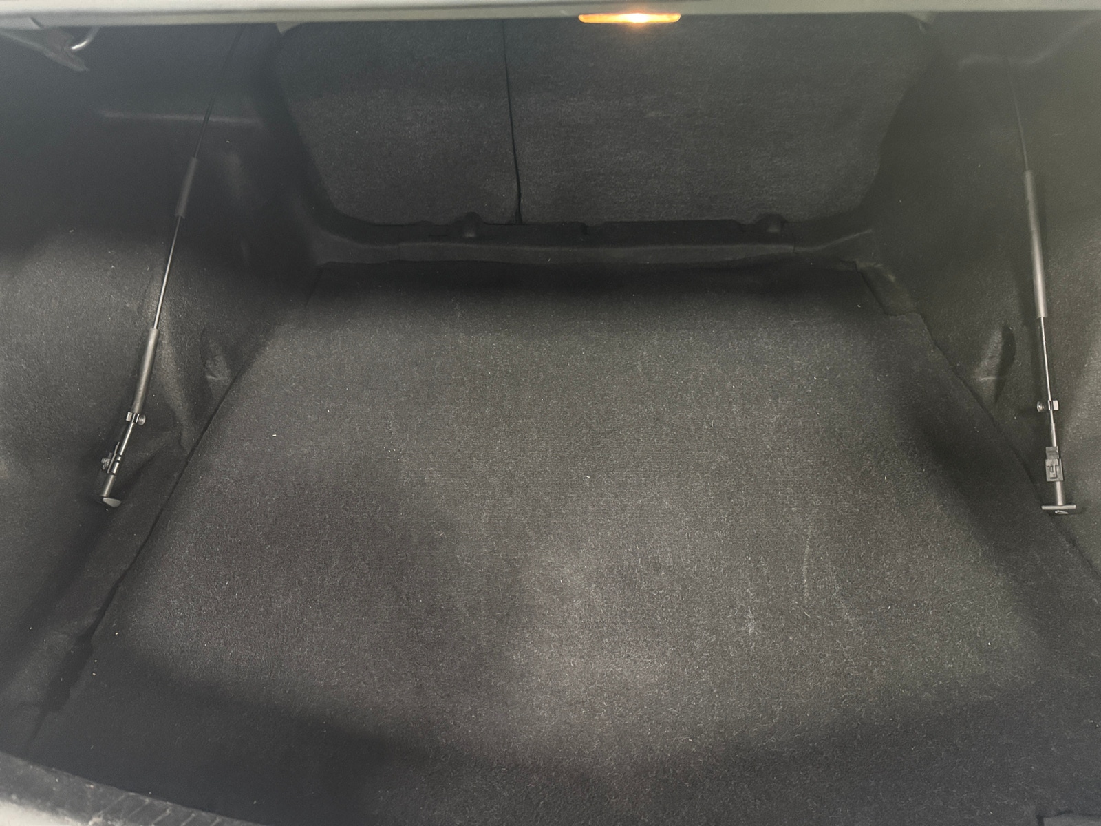 Thumbnail: 2023 Chevrolet Malibu - 7