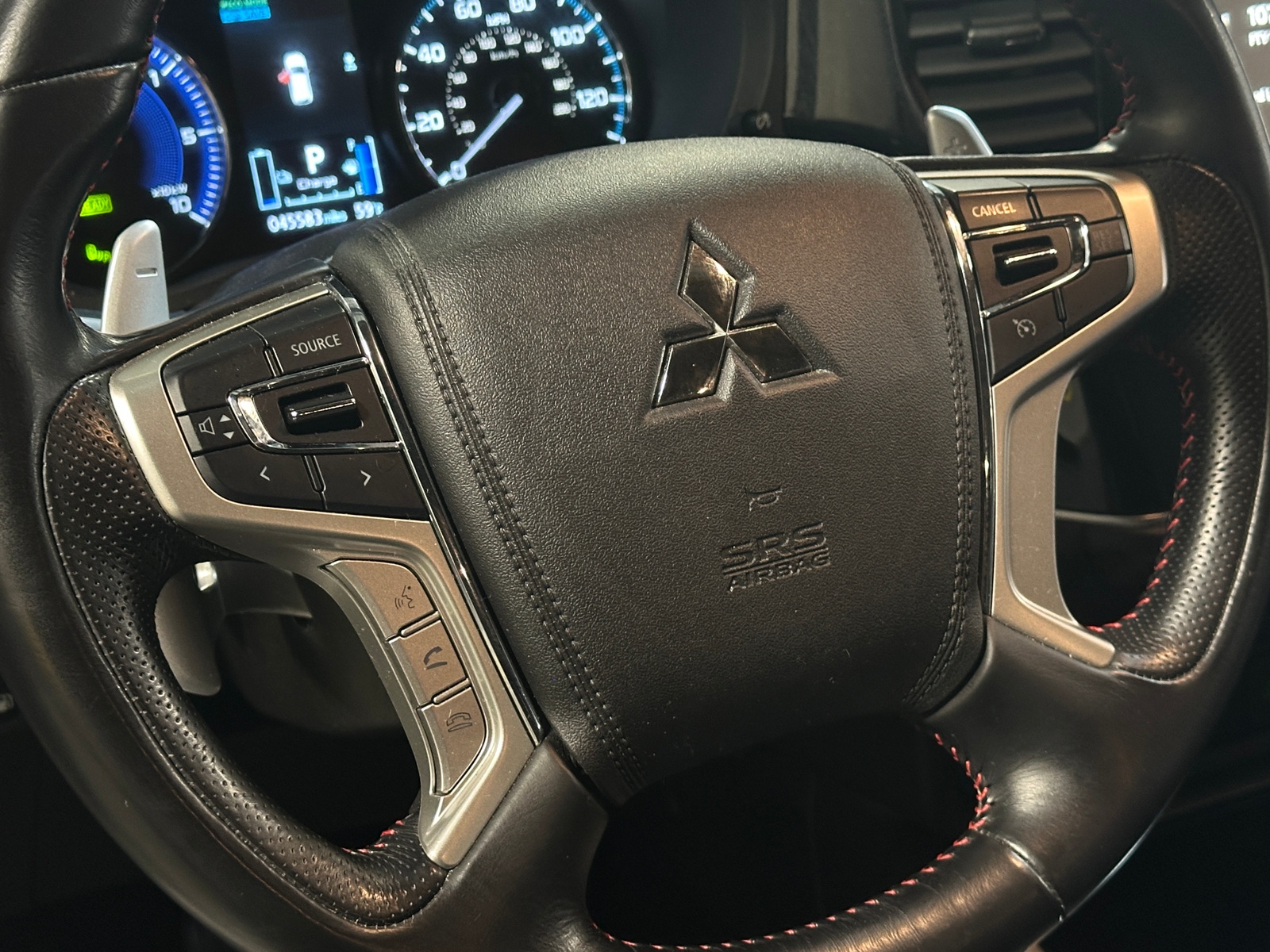 Thumbnail: 2022 Mitsubishi Outlander - 4