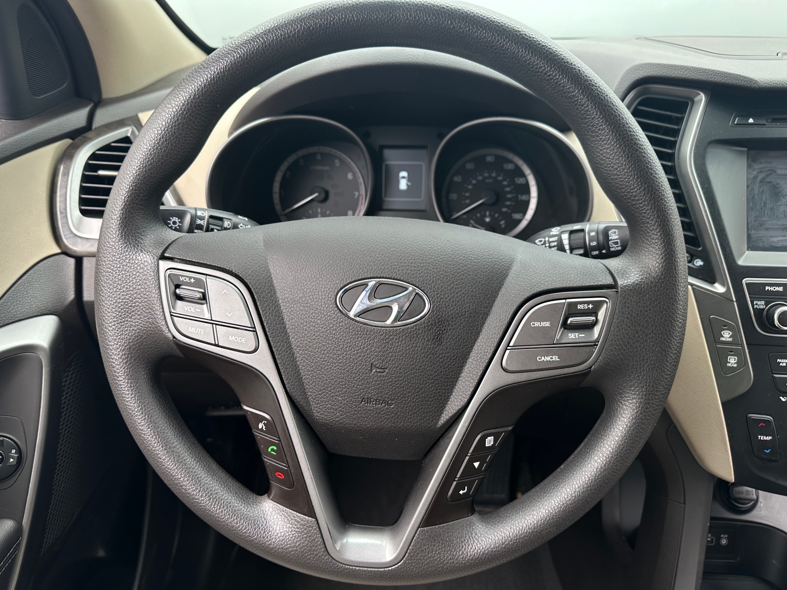 Thumbnail: 2018 Hyundai Santa Fe - 5