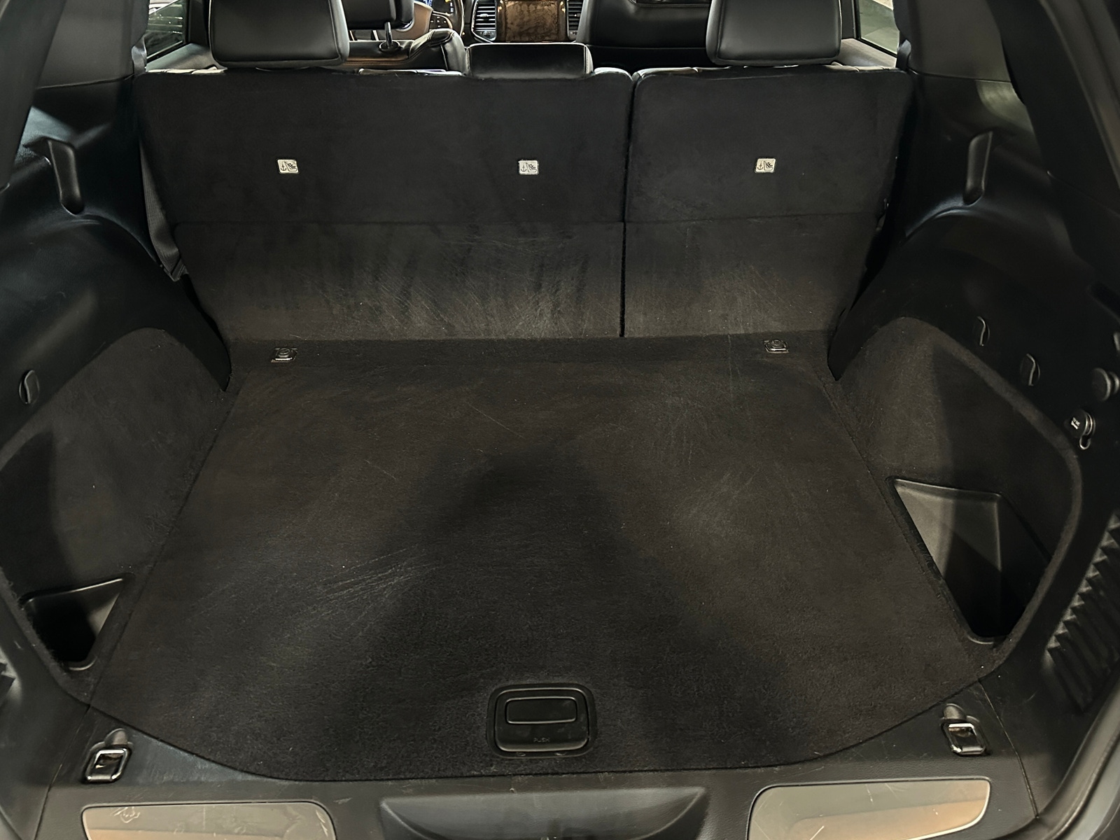 Thumbnail: 2019 Jeep Grand Cherokee - 6