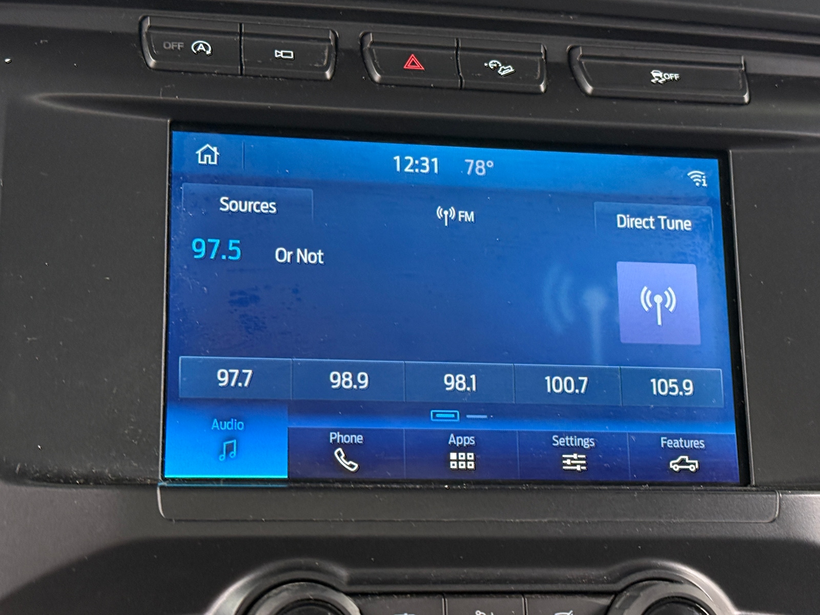 Thumbnail: 2021 Ford Econoline - 3