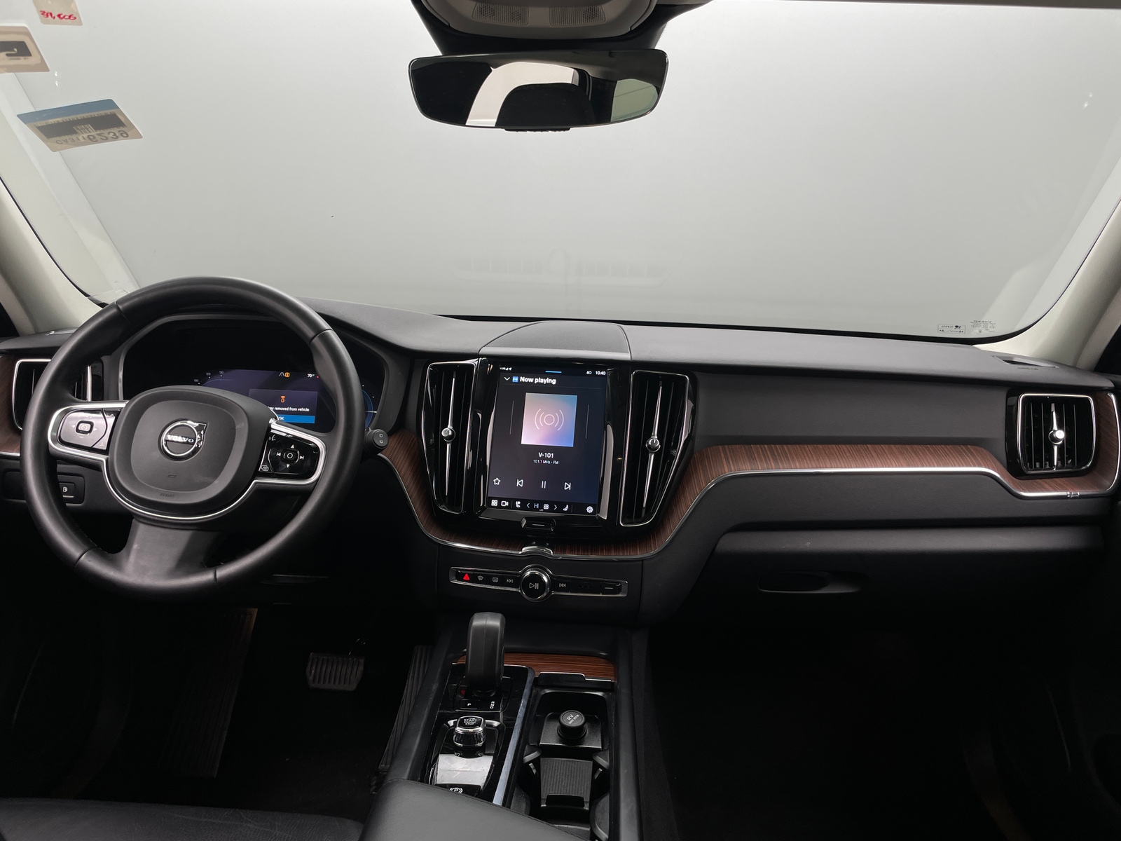 Thumbnail: 2024 Volvo XC60 - 2