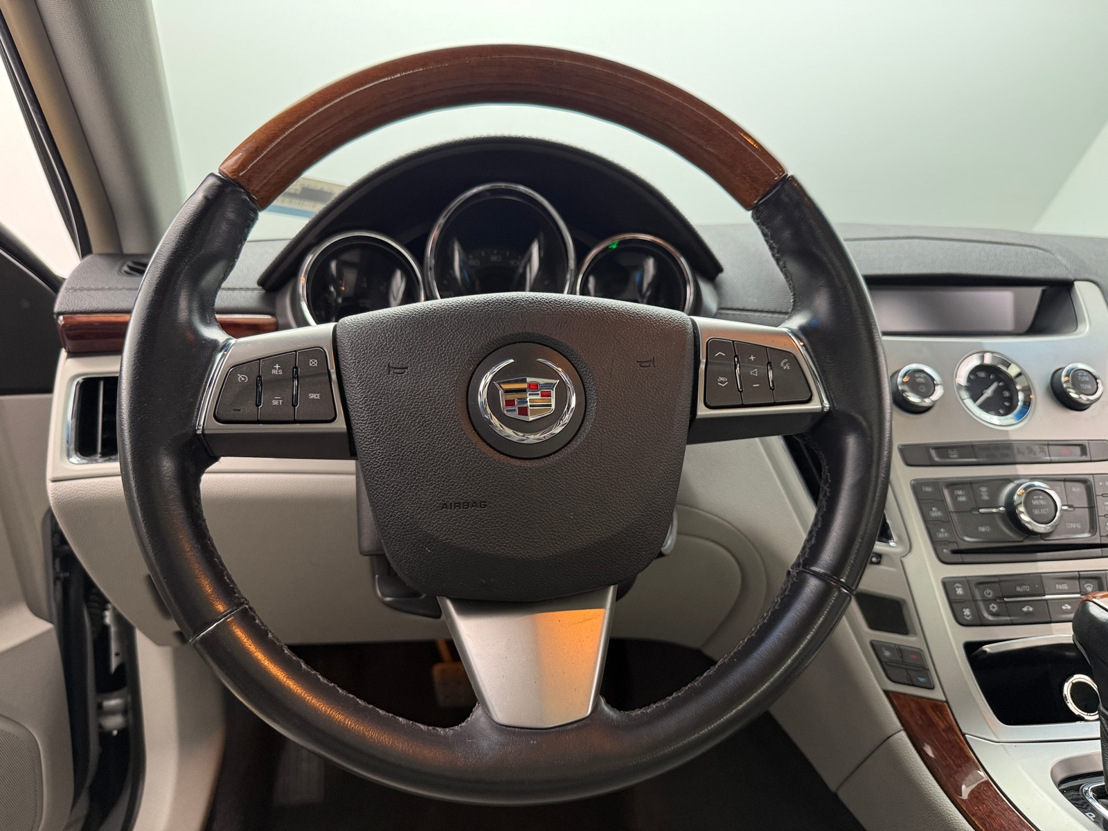 Thumbnail: 2011 Cadillac CTS - 4