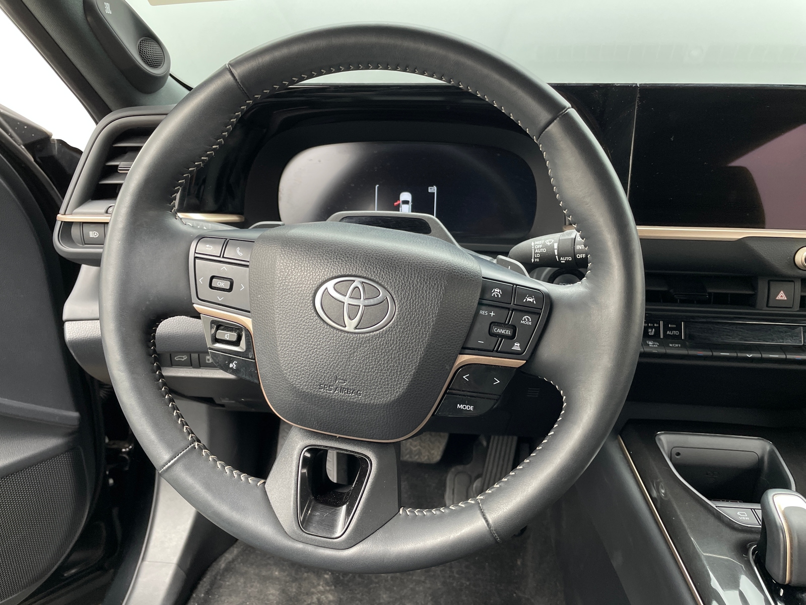 Thumbnail: 2025 Toyota Crown Signia - 4