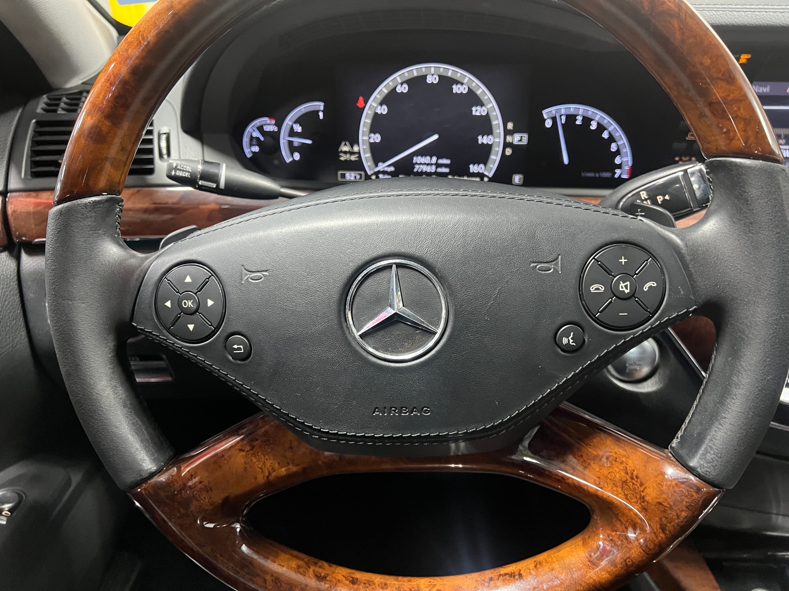 Thumbnail: 2012 Mercedes-Benz S-Class - 4