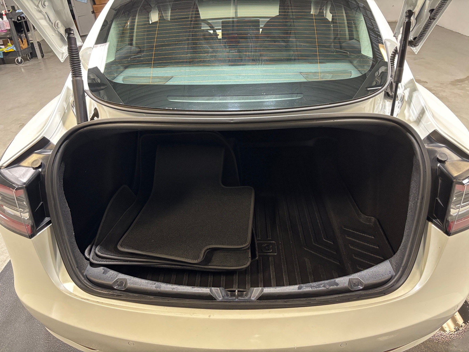 Thumbnail: 2021 Tesla Model 3 - 6