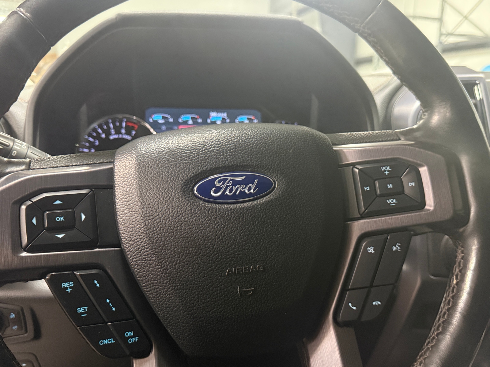 Thumbnail: 2019 Ford Expedition MAX - 4