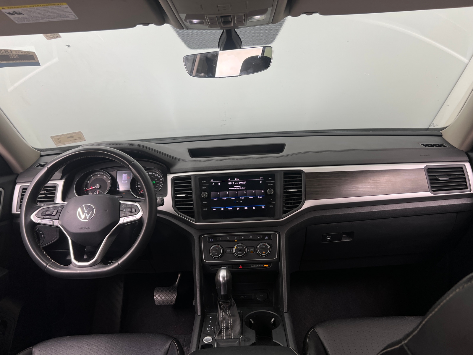 Thumbnail: 2021 Volkswagen Atlas - 2