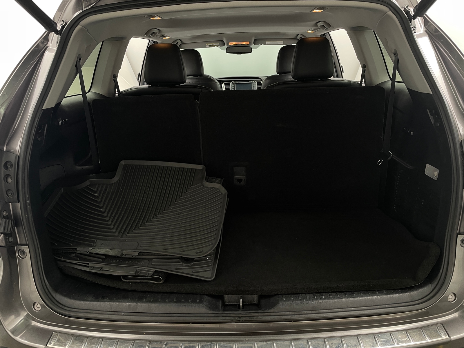 Thumbnail: 2016 Toyota Highlander - 6