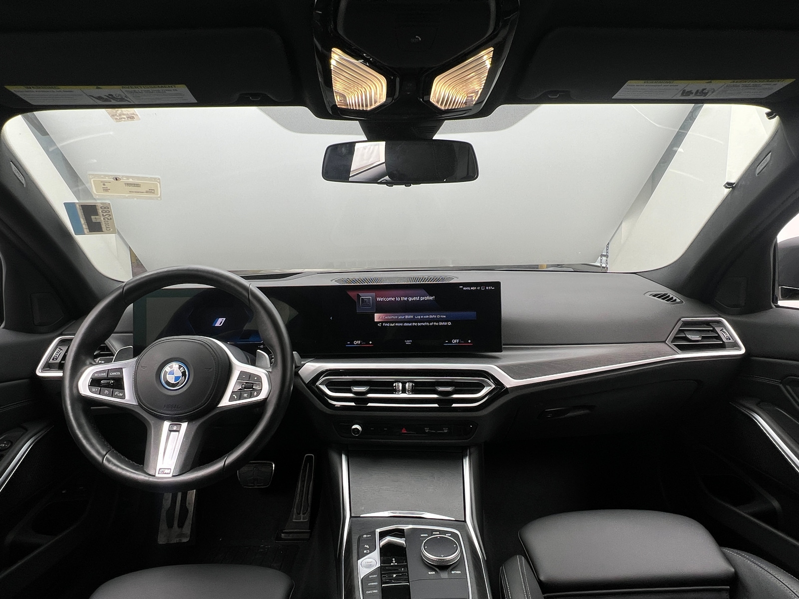 Thumbnail: 2023 BMW 3 Series - 2