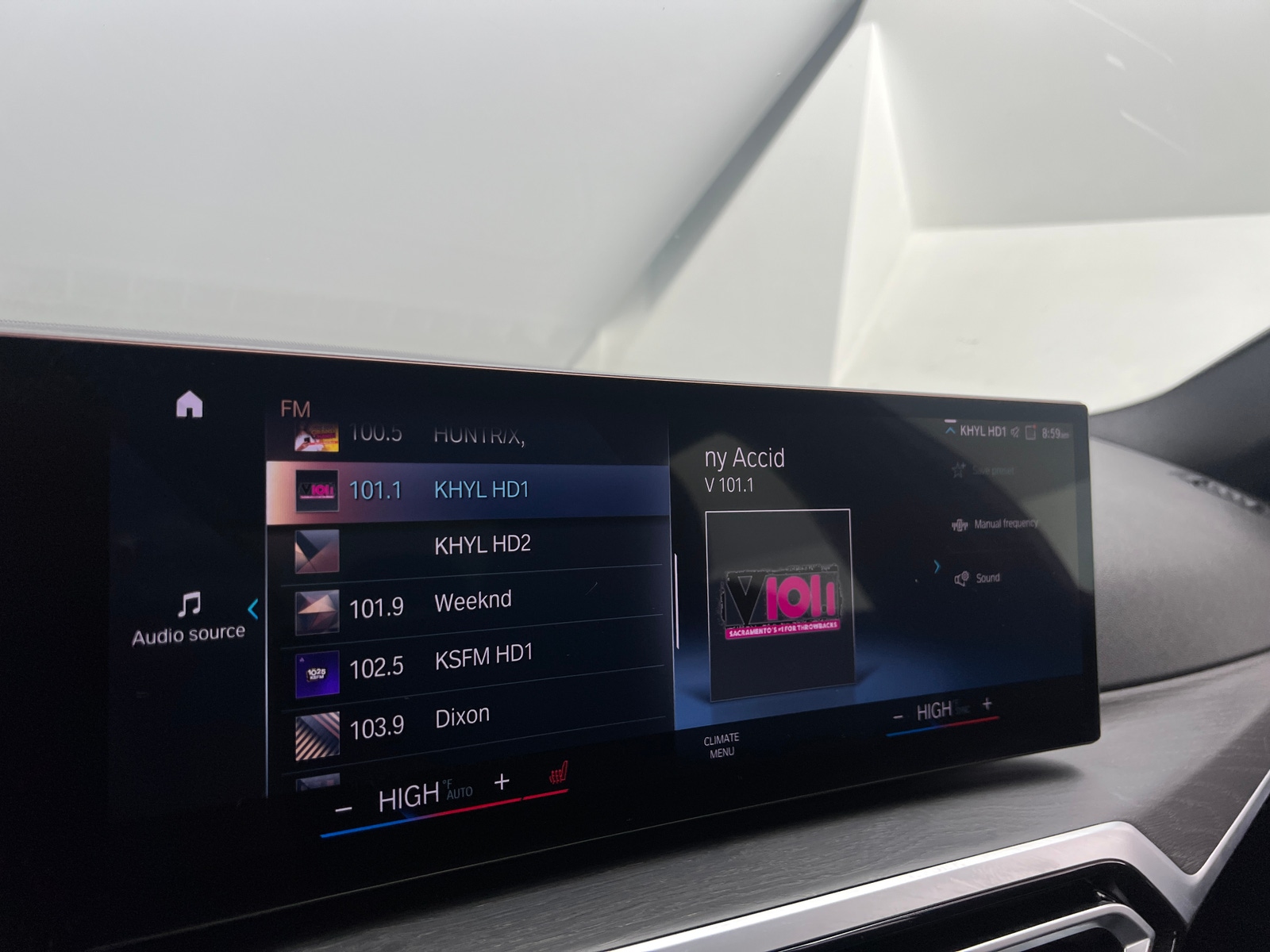 Thumbnail: 2023 BMW 3 Series - 3