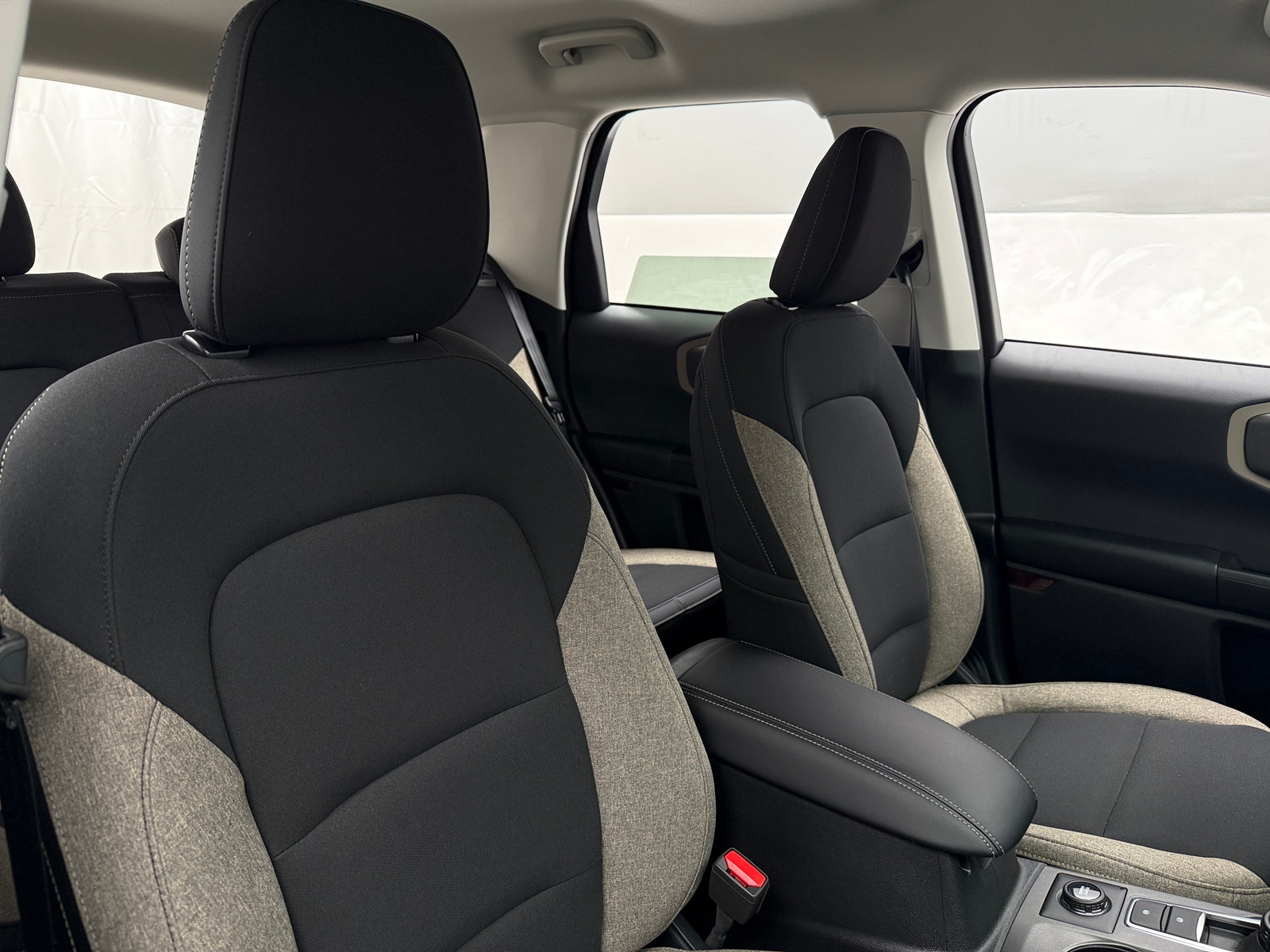 Thumbnail: 2025 Ford Bronco Sport - 2