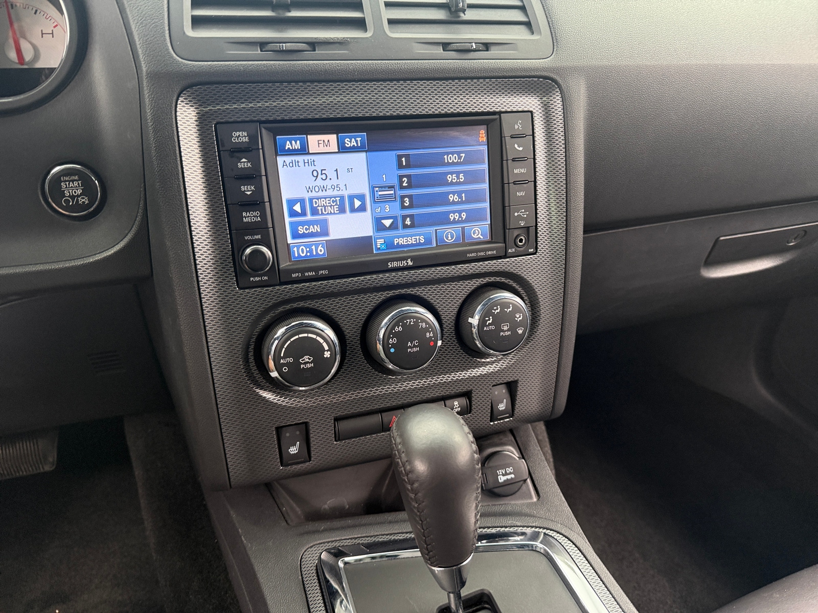 Thumbnail: 2014 Dodge Challenger - 2