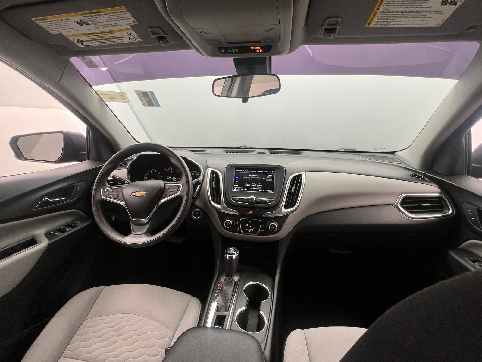 Thumbnail: 2020 Chevrolet Equinox - 3