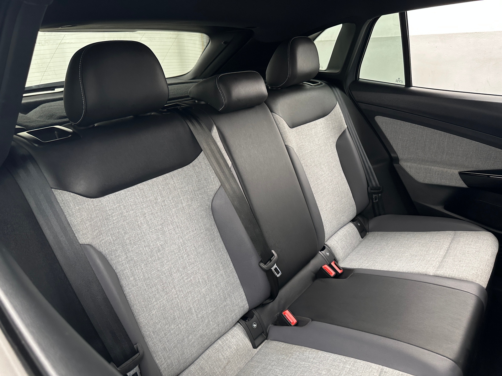 Thumbnail: 2024 Volkswagen ID.4 - 6