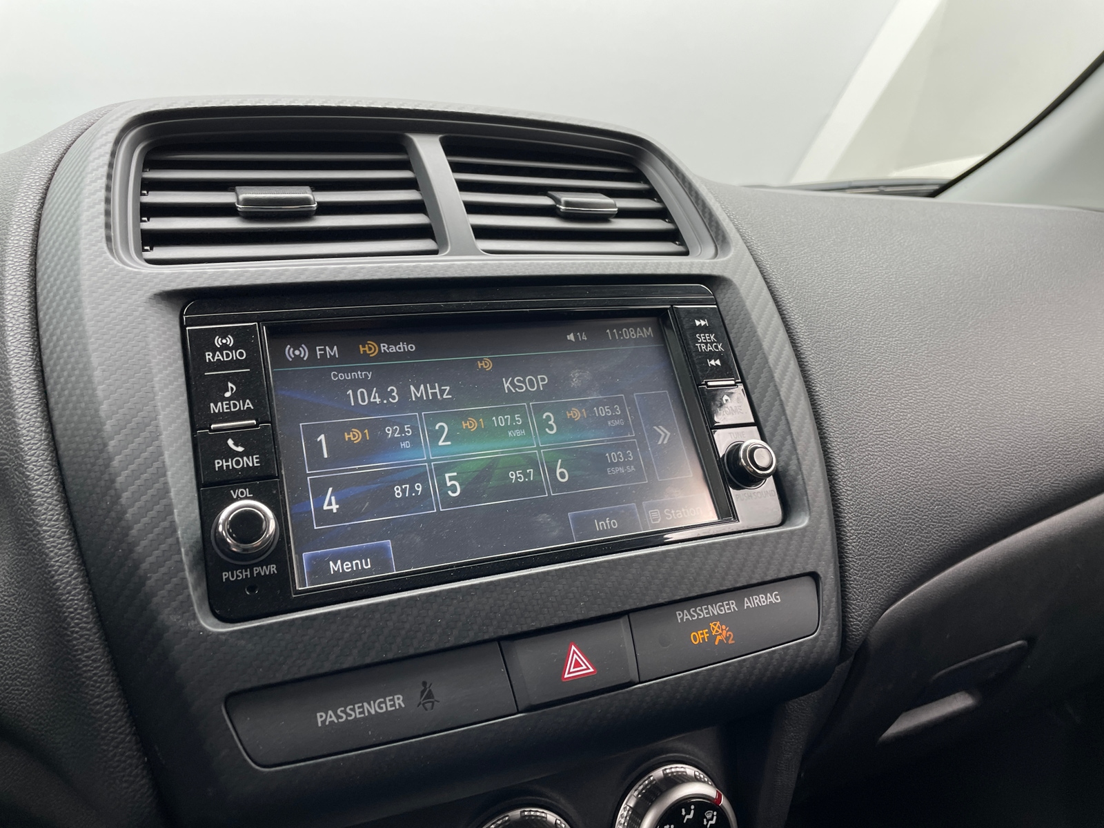 Thumbnail: 2024 Mitsubishi Outlander Sport - 4