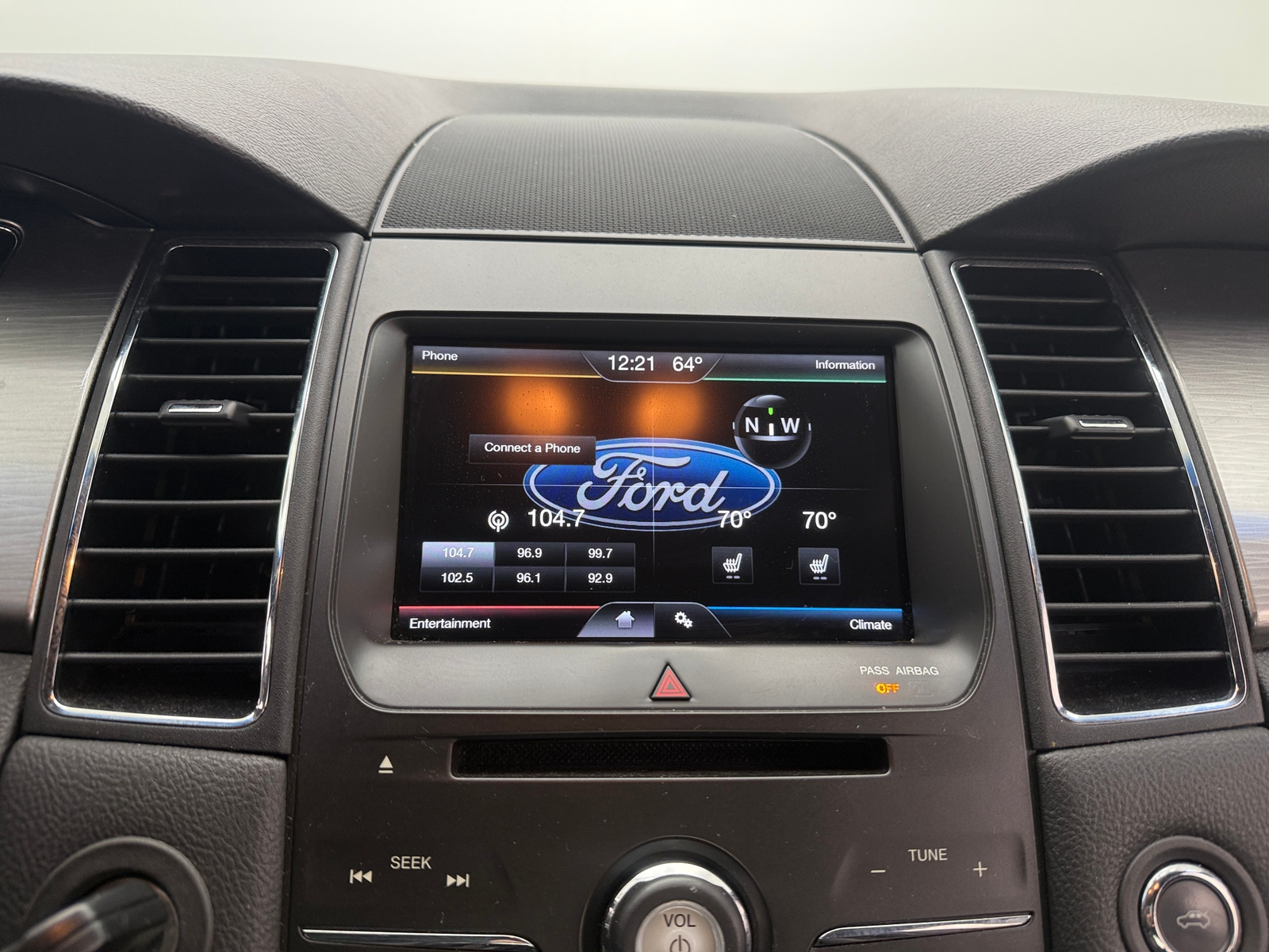 Thumbnail: 2013 Ford Taurus - 3