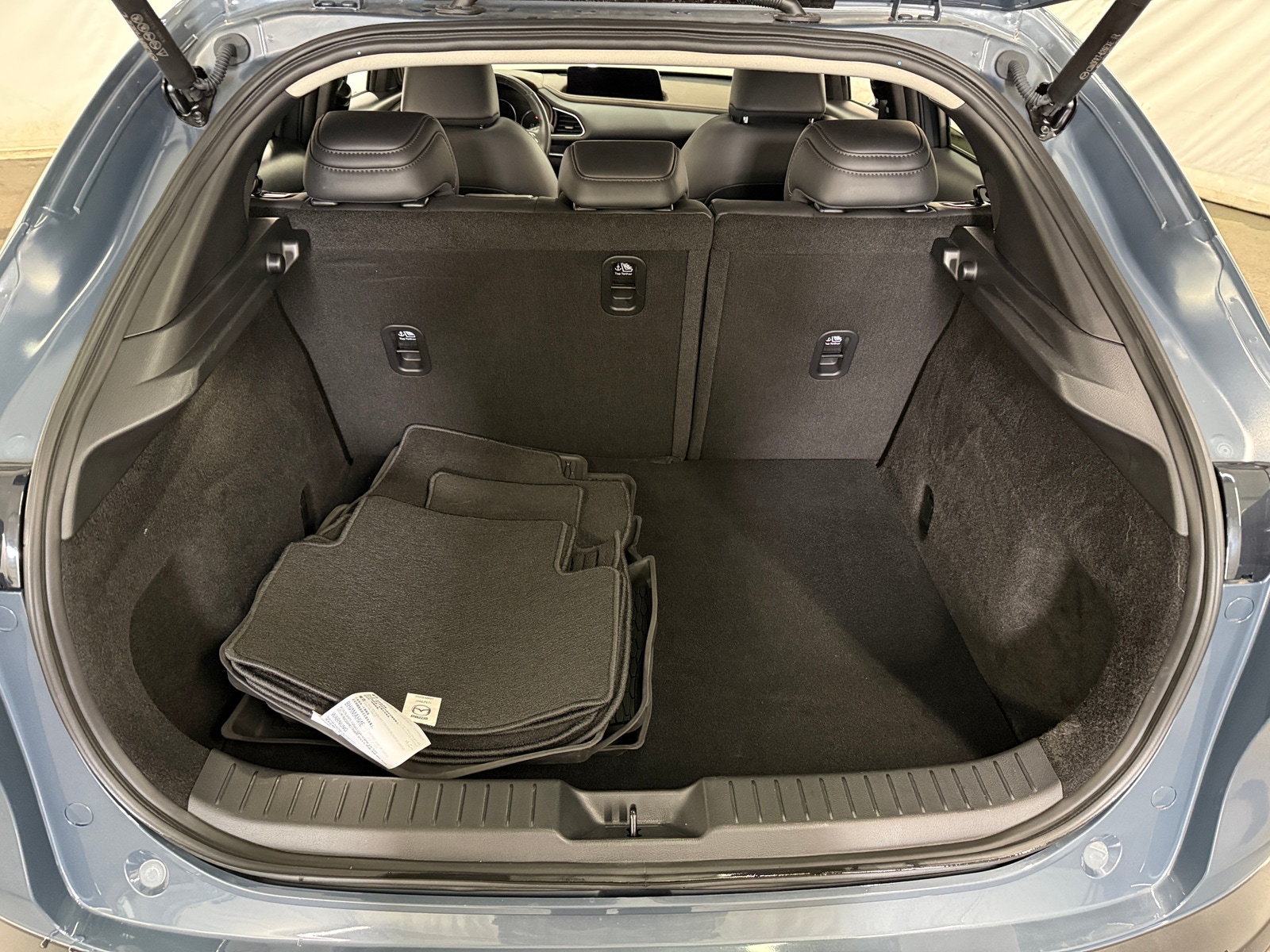 Thumbnail: 2024 Mazda CX-30 - 6