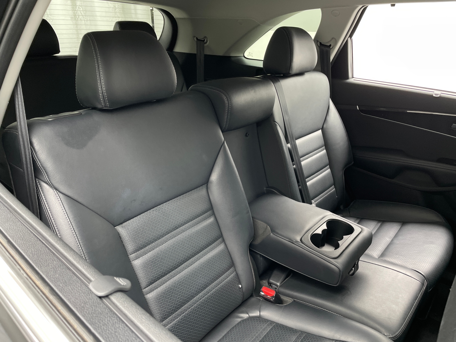 Thumbnail: 2018 Kia Sorento - 5