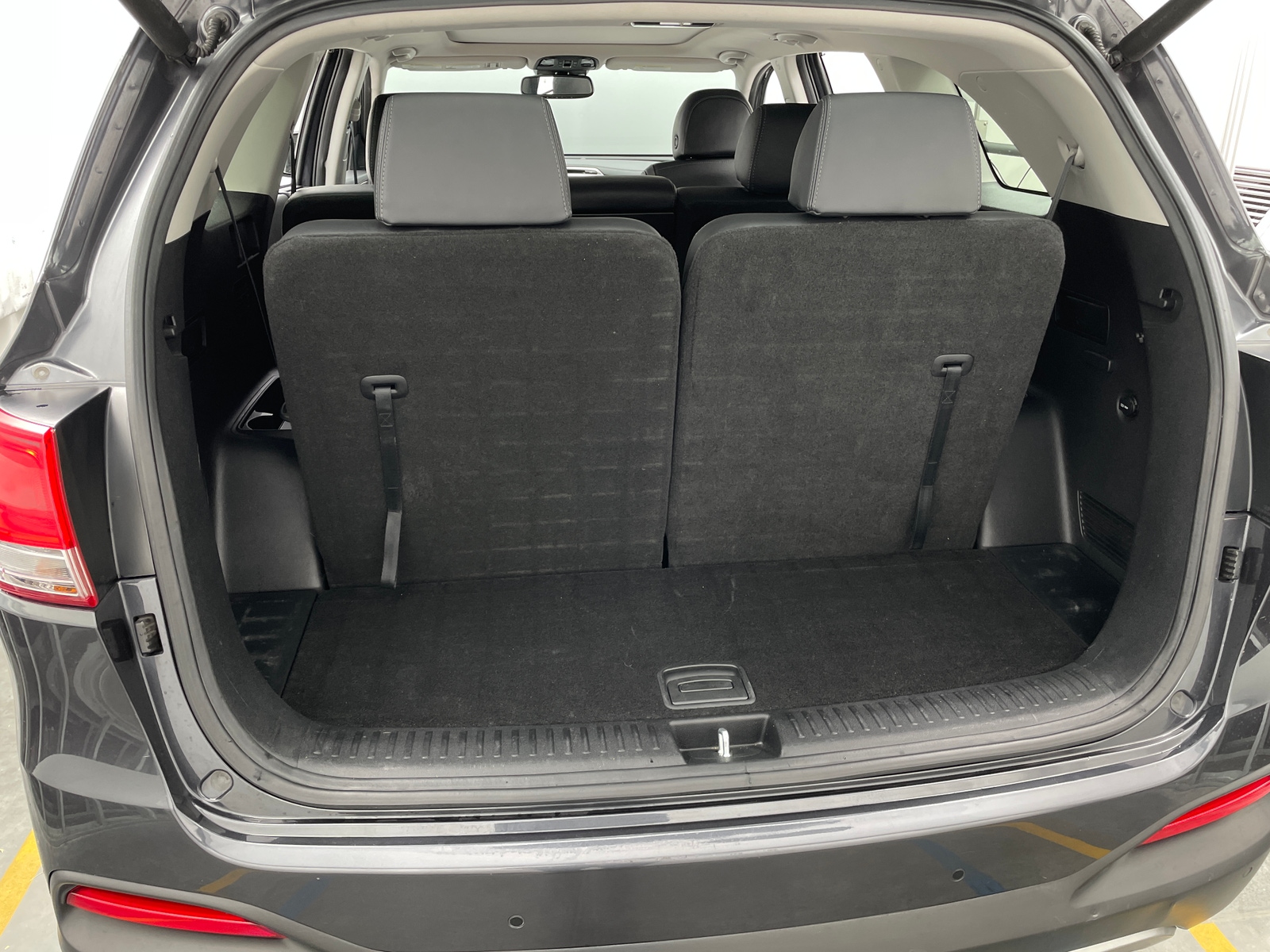 Thumbnail: 2018 Kia Sorento - 6