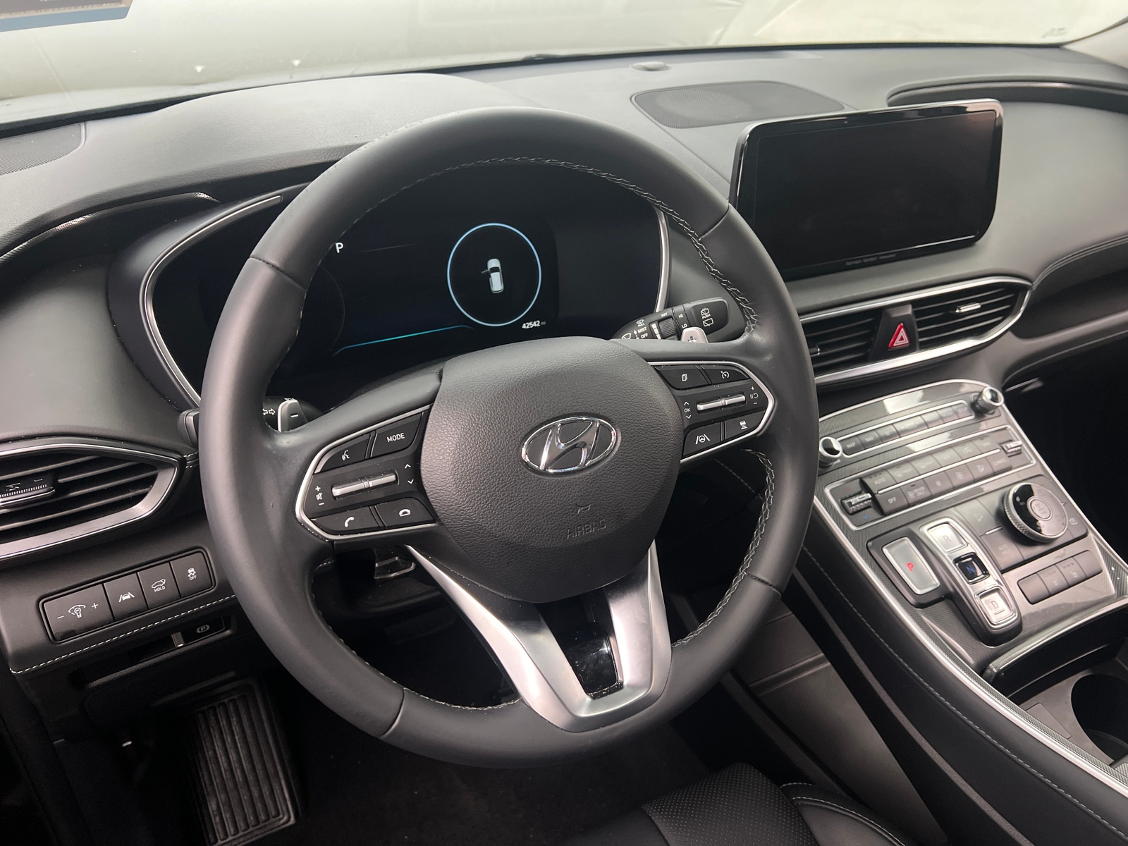 Thumbnail: 2023 Hyundai Santa Fe - 4