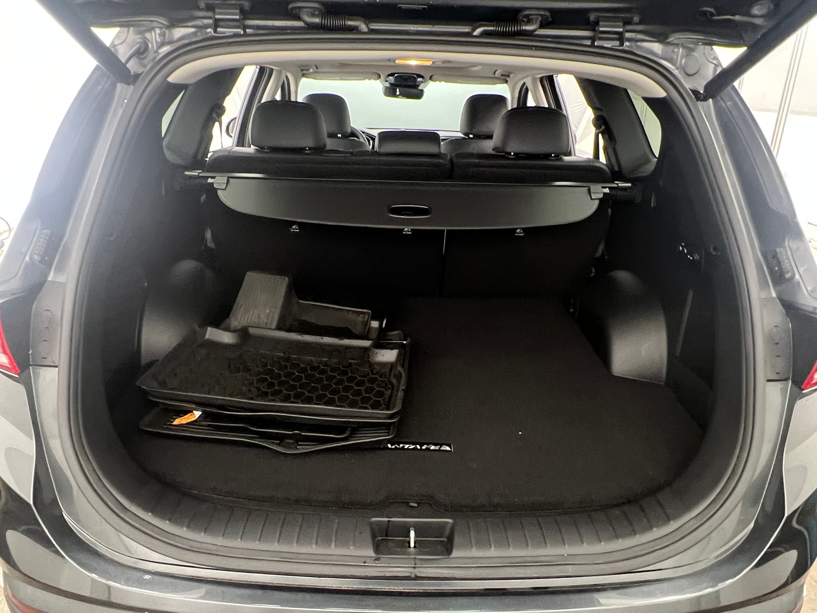 Thumbnail: 2023 Hyundai Santa Fe - 6