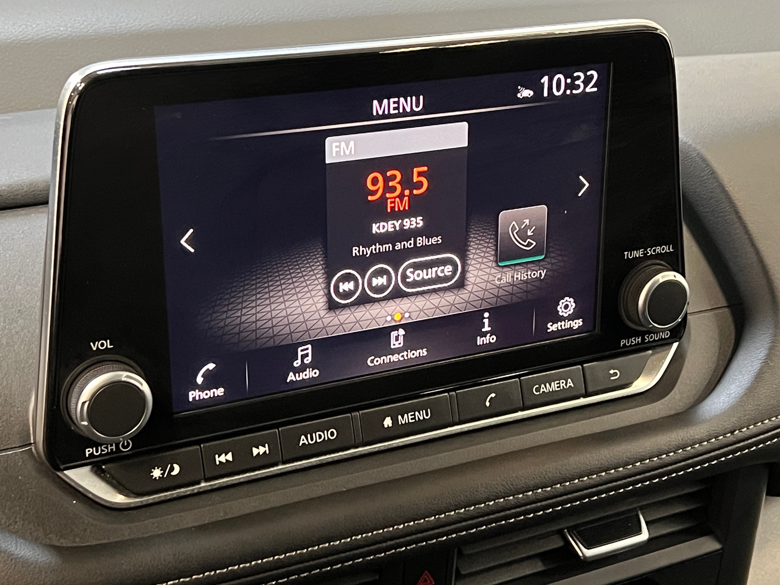 Thumbnail: 2025 Nissan Rogue - 4