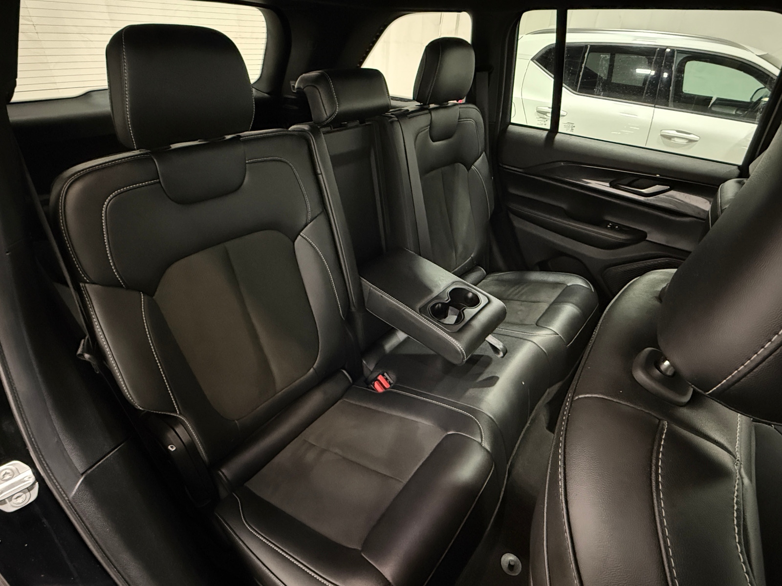 Thumbnail: 2023 Jeep Grand Cherokee - 5