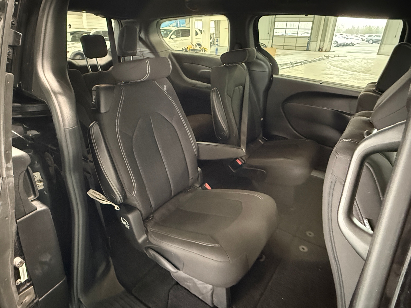 Thumbnail: 2019 Chrysler Pacifica - 6