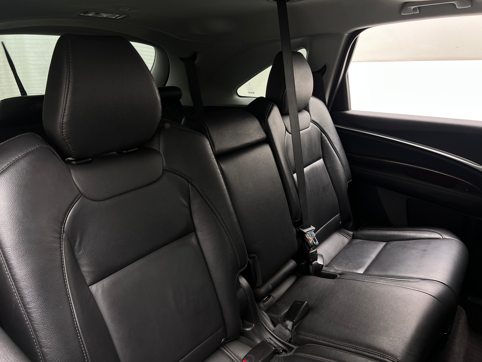 Thumbnail: 2018 Acura MDX - 5