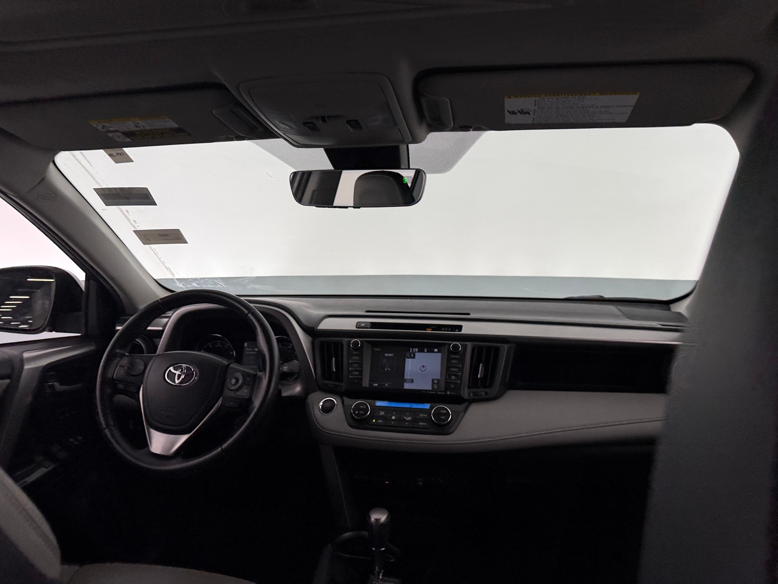 Thumbnail: 2017 Toyota RAV4 - 2